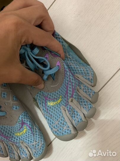 Vibram fivefingers 39