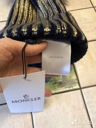 Шамка Moncler