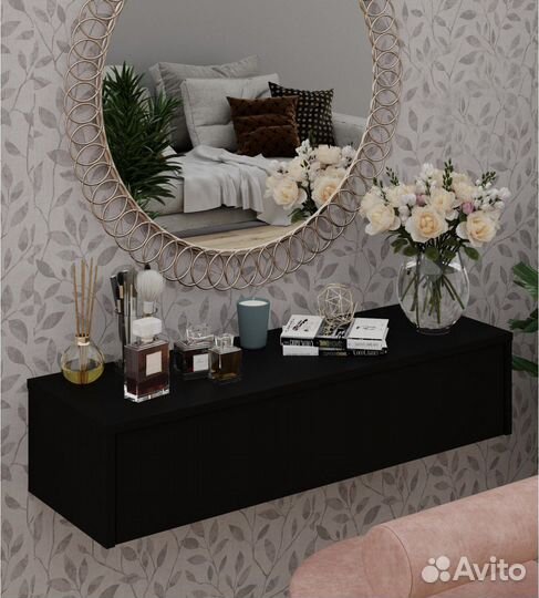 Туалетный столик