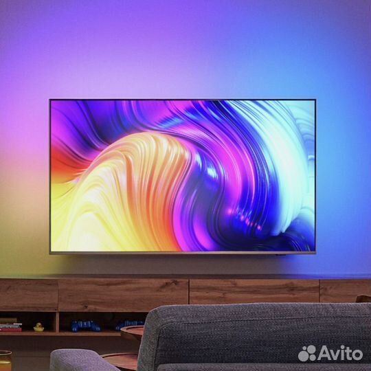 Новый телевизор Philips 50PUS8507 Ambilight