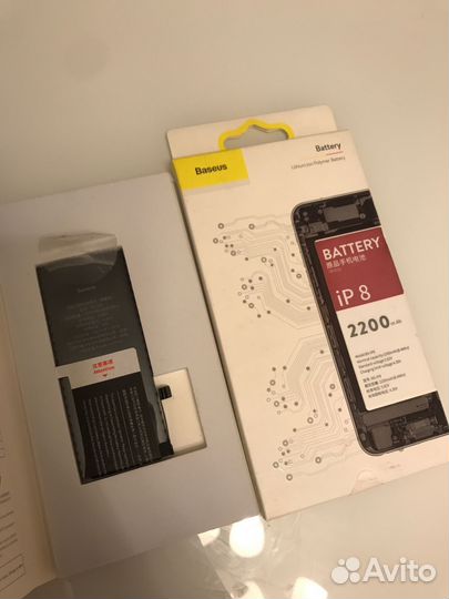 Новый аккумулятор Baseus на iPhone 8