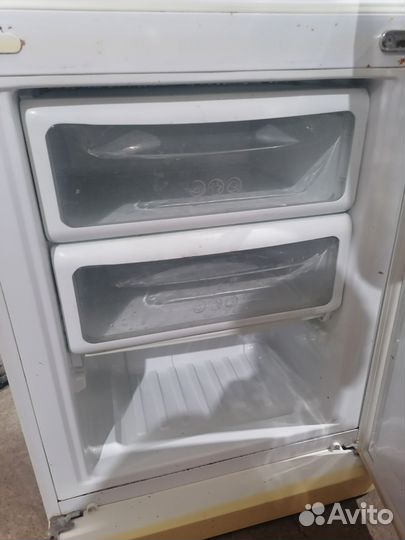 Холодильник бу двухкамерный LG