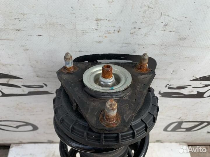 Амортизатор передний правый Honda Civic FN 2 (Type