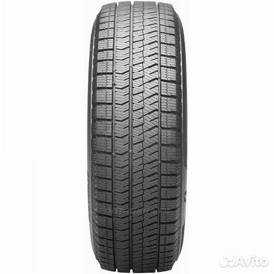 Bridgestone Blizzak Ice 225/45 R17 94S