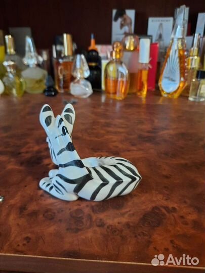 Статуэтка фарфор