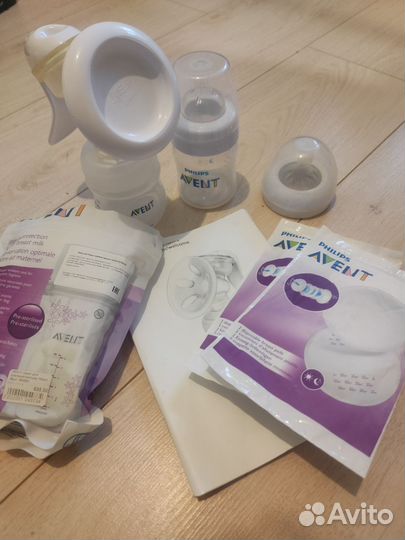 Молокоотсос avent ручной с бутылочкой и пакетами