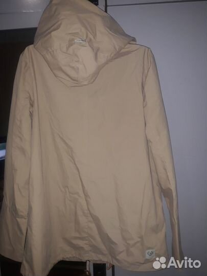 Ветровка новая