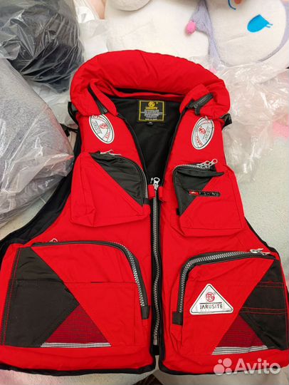 Спасательный жилет