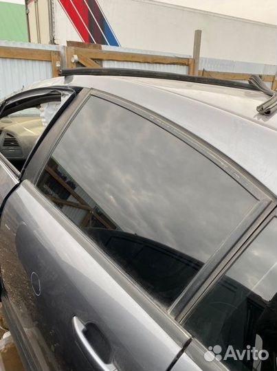 Стекло заднее левое Citroen C4 1 EP6 2011