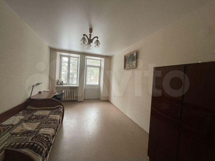 2-к. квартира, 52 м², 3/4 эт.
