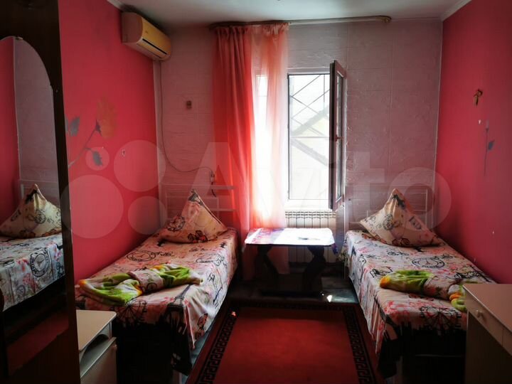 Комната 14 м² в 1-к., 2/2 эт.