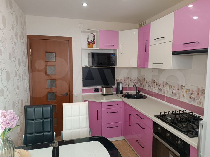 2-к. квартира, 48 м², 6/9 эт.