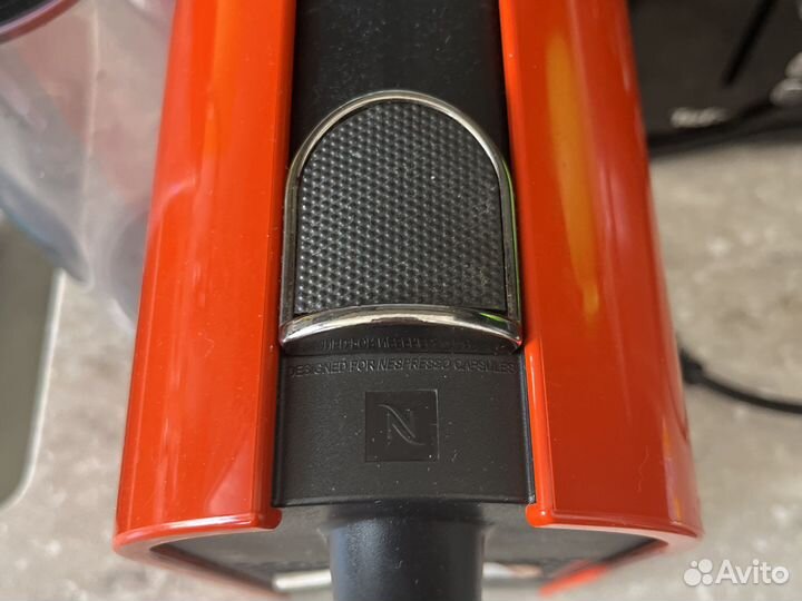 Капсульная кофемашина delonghi Nespresso