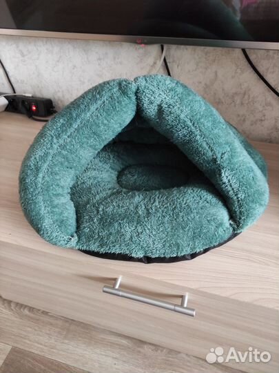 Лежанка для кошек