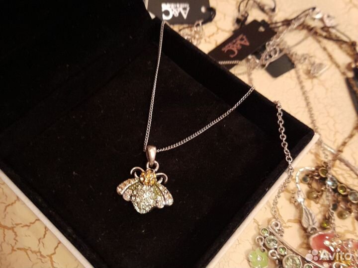 Удивительной красоты колье Мушка Arts & Crafts