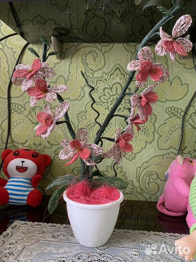 Цветы из бисера