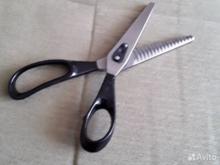 Швейные ножницы зигзаг