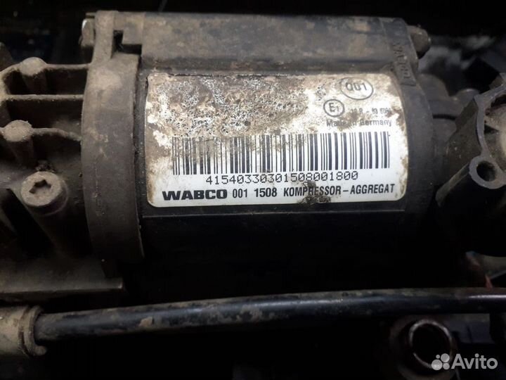 Компрессор пневмодвески Mercedes W220