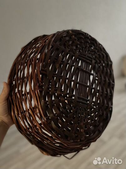 Корзина плетёная для цветов и подарков