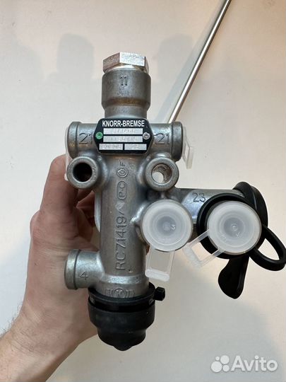 SV1466 knorr Кран уровня пола