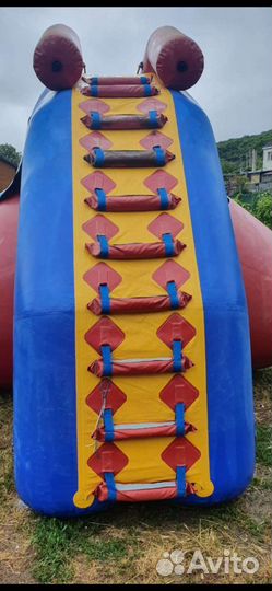 Надувные горки с бассейном