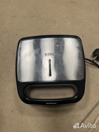 King Вафельница KC-2001 1200 Вт, черный, серебрист