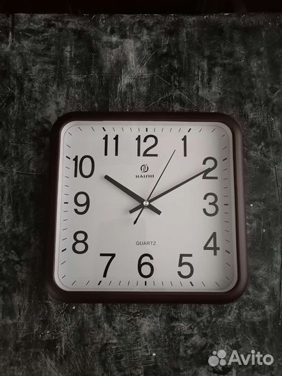 Часы настенные