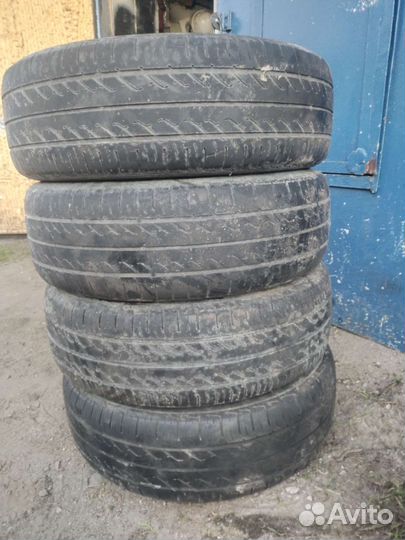 Hankook Optimo K406 215/65 R16 98H