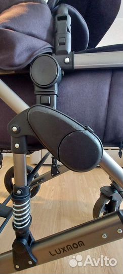 Коляска 3 в 1 luxmom 555