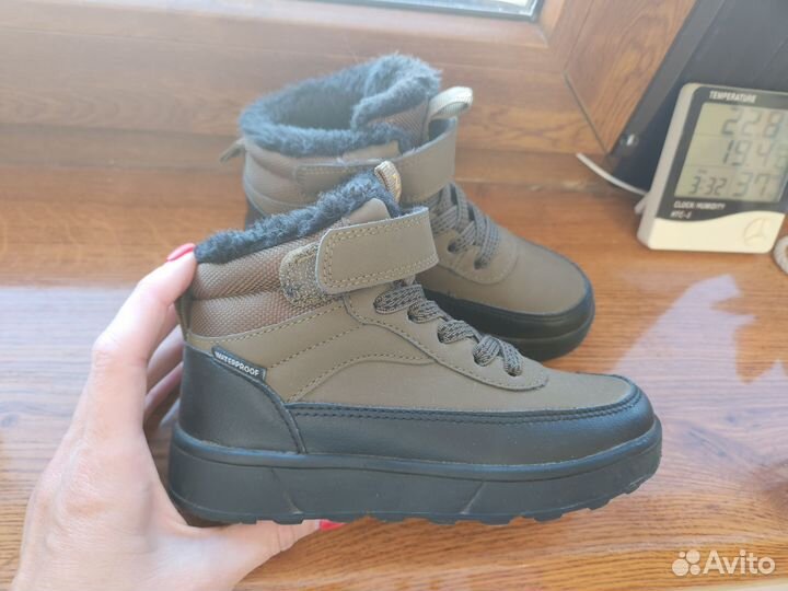 Кроссовки Clarks