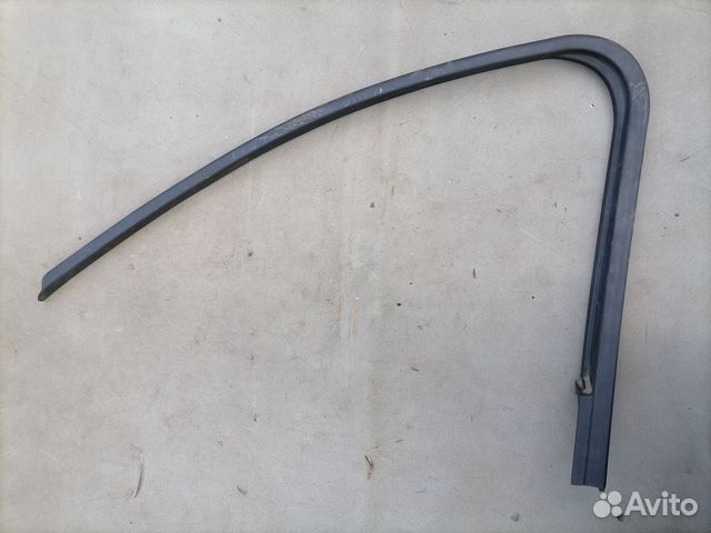 Уплотнитель двери для Ford Focus II 2008-2011