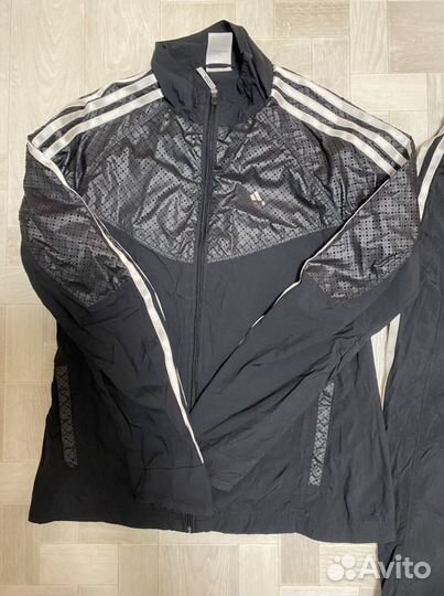 Спортивный костюм adidas