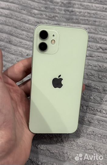 iPhone 12, 64 ГБ