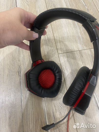 Игровые наушники logitech