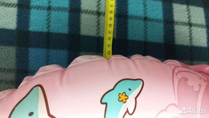 Надувной круг для плавания