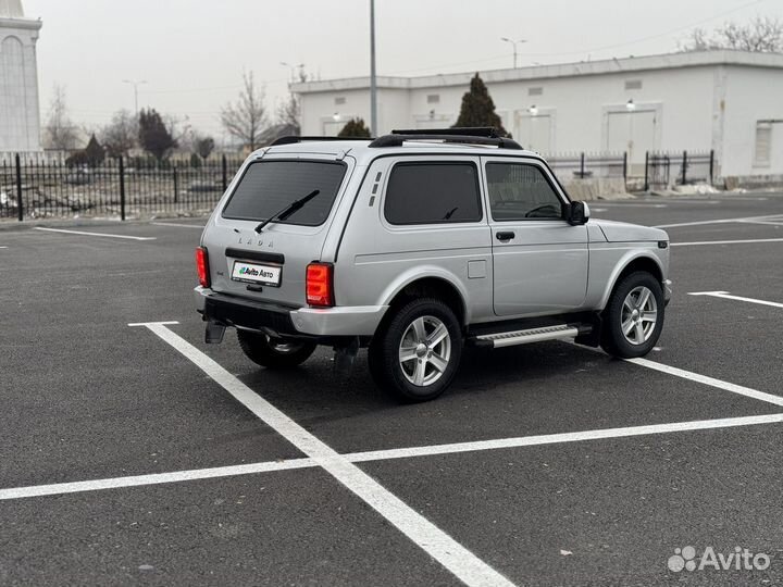 LADA 4x4 (Нива) 1.7 МТ, 2018, 148 000 км