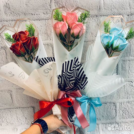 Букет из мыльной розы и конфет