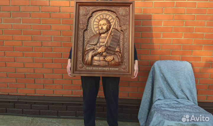 Икона Александра Невского из массива дуба