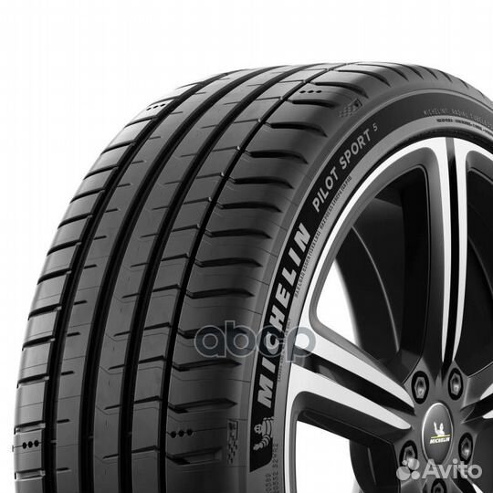 Michelin Pilot Sport 5 255/40 R19