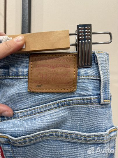 Джинсы levis 501
