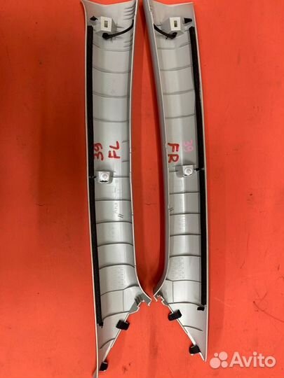 Накладка на стойку кузова Subaru Xv GT3B5 FB16