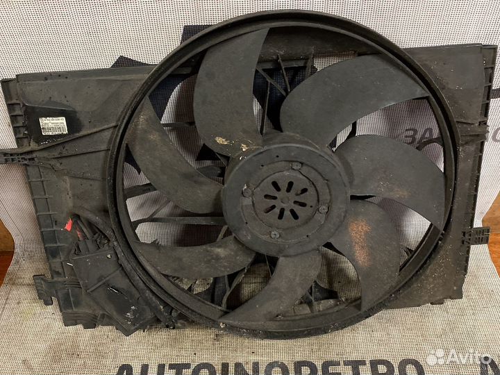 Вентилятор охлаждения Mercedes W203 A2035000293