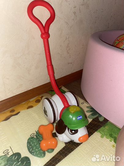 Игрушка каталка с ручкой