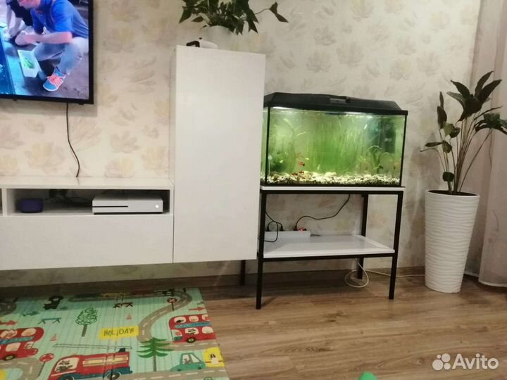 Столик под аквариум