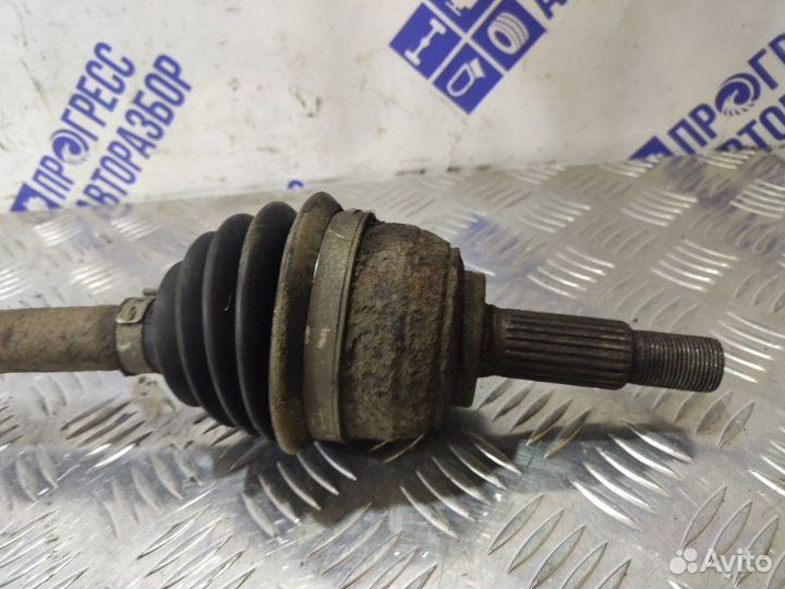 Привод передний правый Nissan Note хэтчбек 1.4