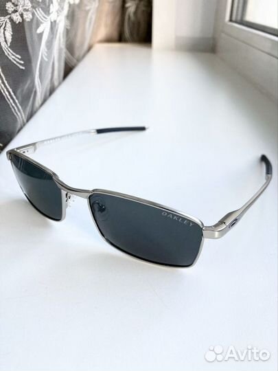 Очки Oakley металлические поляризационные