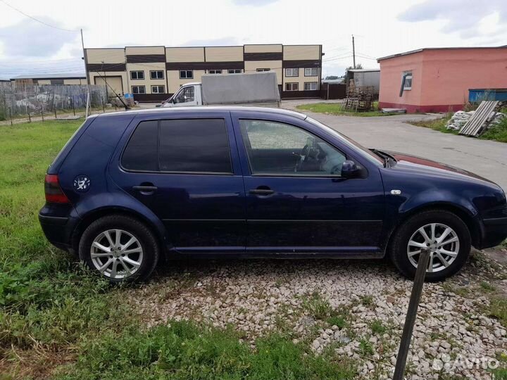 Volkswagen Golf 1.4 МТ, 2001, 170 000 км