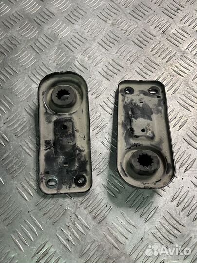 Кронштейн радиатора Ford Mustang