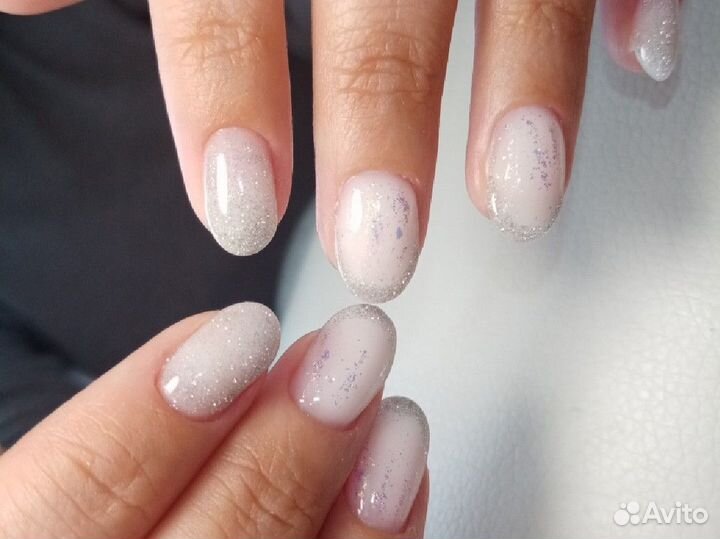 Мастер маникюра и наращивание ногей