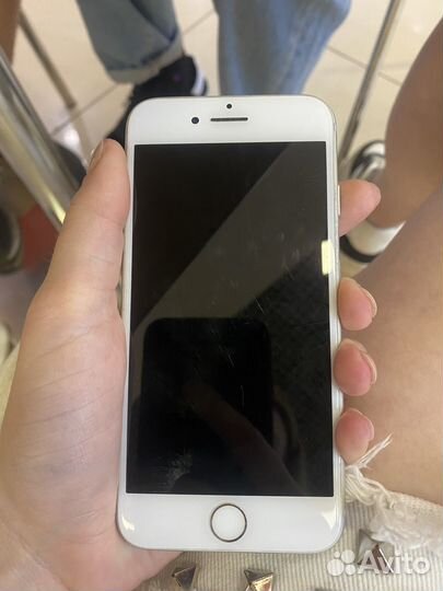 iPhone 7, 32 ГБ